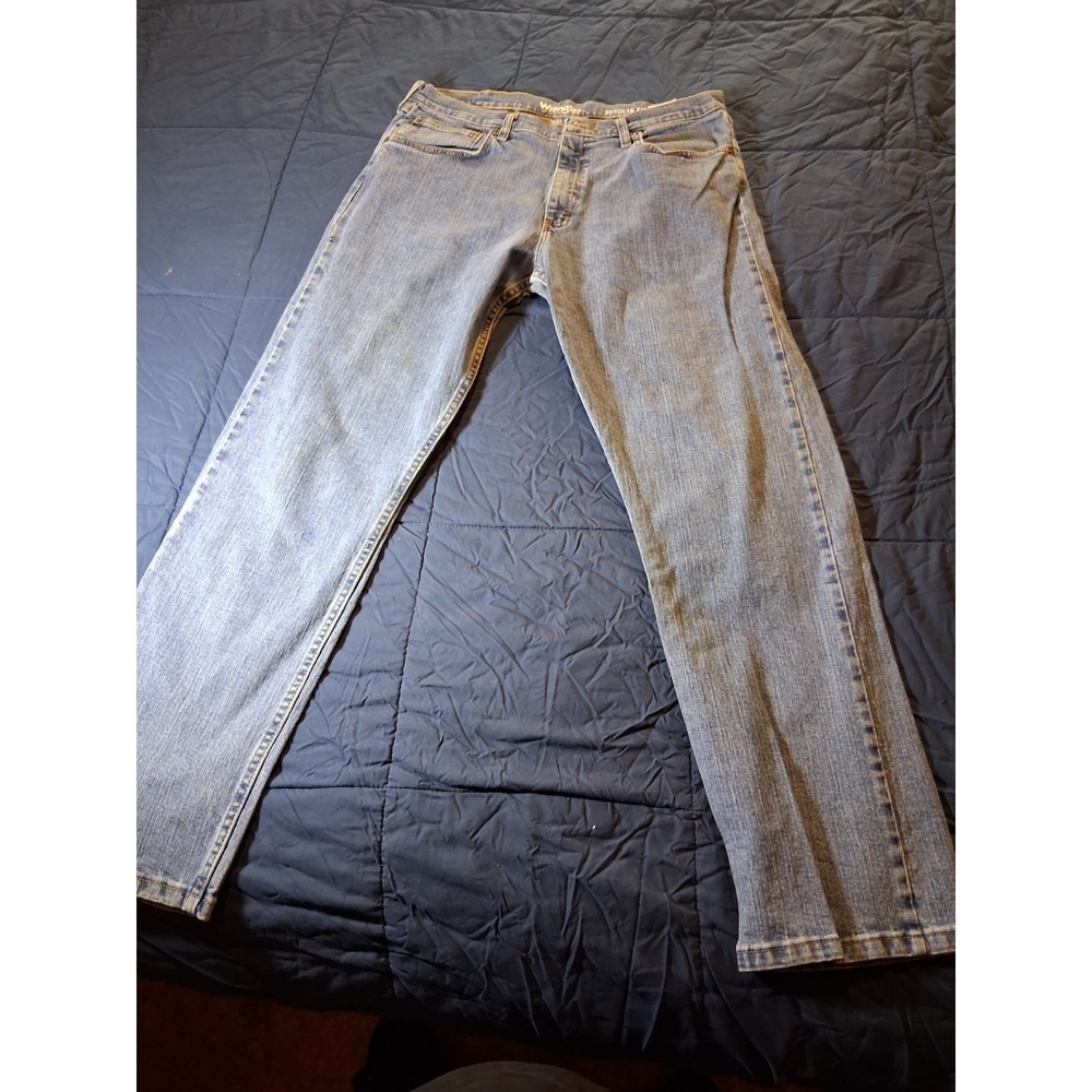 Wrangler Jeans‎ Mens 34x32 Blue Regular Fit Denim Straight Leg Premium